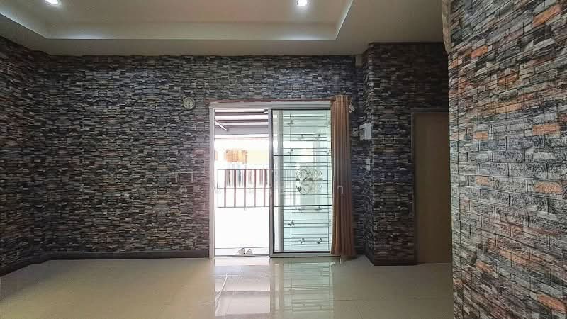 บ้านบงกช ธาราวิลล์, Chon Buri (Pattaya), Nha Pradu, Phan Thong, Chon Buri (Pattaya), 2 Bedrooms, 107 sqm, Semi-Detached House (Twin House) For Sale, by คุณณิชชา , 500296733 - DDproperty.com