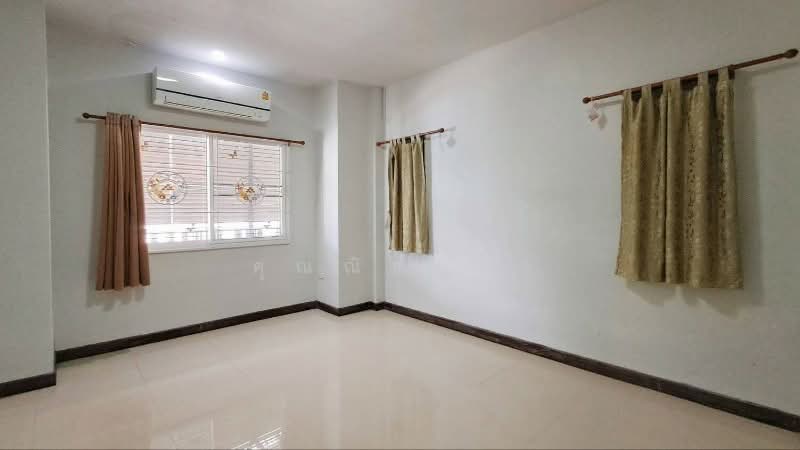 บ้านบงกช ธาราวิลล์, Chon Buri (Pattaya), Nha Pradu, Phan Thong, Chon Buri (Pattaya), 2 Bedrooms, 107 sqm, Semi-Detached House (Twin House) For Sale, by คุณณิชชา , 500296733 - DDproperty.com