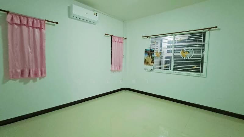 บ้านบงกช ธาราวิลล์, Chon Buri (Pattaya), Nha Pradu, Phan Thong, Chon Buri (Pattaya), 2 Bedrooms, 107 sqm, Semi-Detached House (Twin House) For Sale, by คุณณิชชา , 500296733 - DDproperty.com