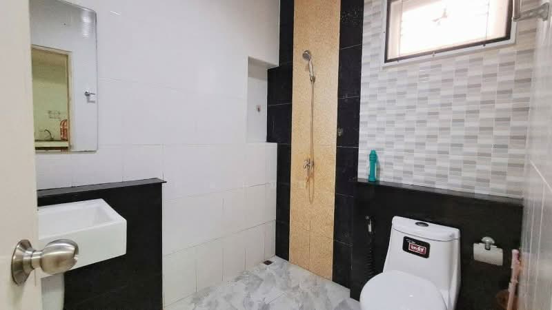 บ้านบงกช ธาราวิลล์, Chon Buri (Pattaya), Nha Pradu, Phan Thong, Chon Buri (Pattaya), 2 Bedrooms, 107 sqm, Semi-Detached House (Twin House) For Sale, by คุณณิชชา , 500296733 - DDproperty.com