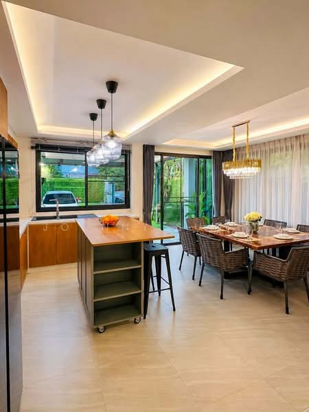 San Na Meng, San Sai, Chiang Mai, Thailand, Chiang Mai, San Na Moeng, San Sai, Chiang Mai, 5 Bedrooms, 400 sqm, Villa For Rent, by Surat Premsri, 500296744 - DDproperty.com