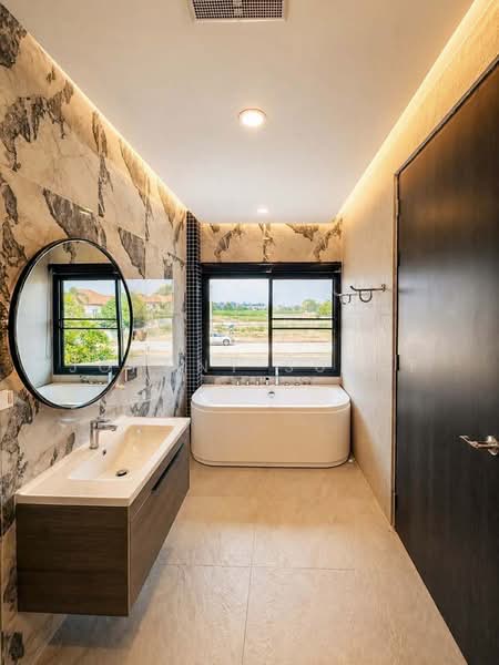 San Na Meng, San Sai, Chiang Mai, Thailand, Chiang Mai, San Na Moeng, San Sai, Chiang Mai, 5 Bedrooms, 400 sqm, Villa For Rent, by Surat Premsri, 500296744 - DDproperty.com