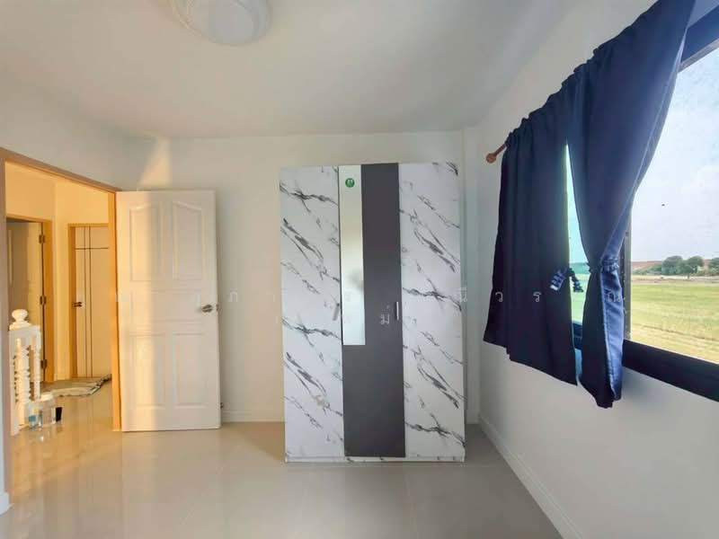 วรางกูล รังสิต คลอง 3, Pathum Thani, ถนนพหลโยธิน, Lat Sawai, Lam Luk Ka, Pathum Thani, 3 Bedrooms, 100 sqm, Townhouse For Sale, by คุณ สุภาพร มณีวรรณ (ใหม่), 500296773 - DDproperty.com