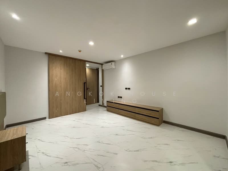 Sethiwan Residence, Bangkok, Soi Sukhumvit 13, Khlongtoei Nua, Watthana, Bangkok, 2 Bedrooms, 127 sqm, Condo For Rent, by Bangkok House Living, 500296774 - DDproperty.com