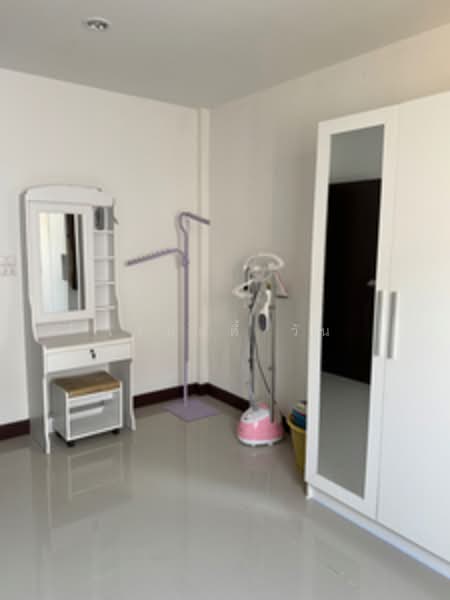 Moobaan K.C. Ramintra 7 : หมู่บ้านเค.ซี. รามอินทรา 7, กรุงเทพ, สามวาตะวันตก, คลองสามวา, กรุงเทพ, 100 ตร.ม., ทาวน์เฮ้าส์ ขาย, โดย เรียลตี้ วัน, 500296784 - DDproperty.com