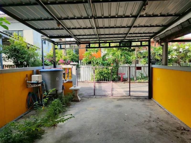 สินธนา ซอยนวมินทร์50 แยก5, Bangkok, ถนนนวมินทร์, Khlong Kum, Bueng Kum, Bangkok, 2 Bedrooms, 100 sqm, Townhouse For Sale, by คุณ อานนท์ บุญกรม (เซฟ), 500296796 - DDproperty.com