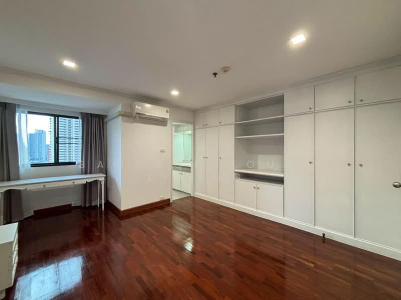 Sethiwan Residence, Bangkok, Soi Sukhumvit 13, Khlongtoei Nua, Watthana, Bangkok, 4 Bedrooms, 300 sqm, Condo For Rent, by Bangkok House Living, 500296798 - DDproperty.com