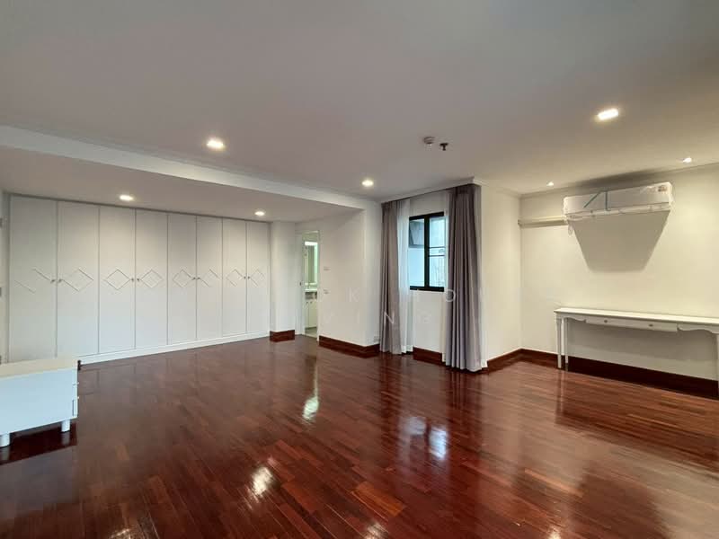Sethiwan Residence, Bangkok, Soi Sukhumvit 13, Khlongtoei Nua, Watthana, Bangkok, 4 Bedrooms, 300 sqm, Condo For Rent, by Bangkok House Living, 500296798 - DDproperty.com