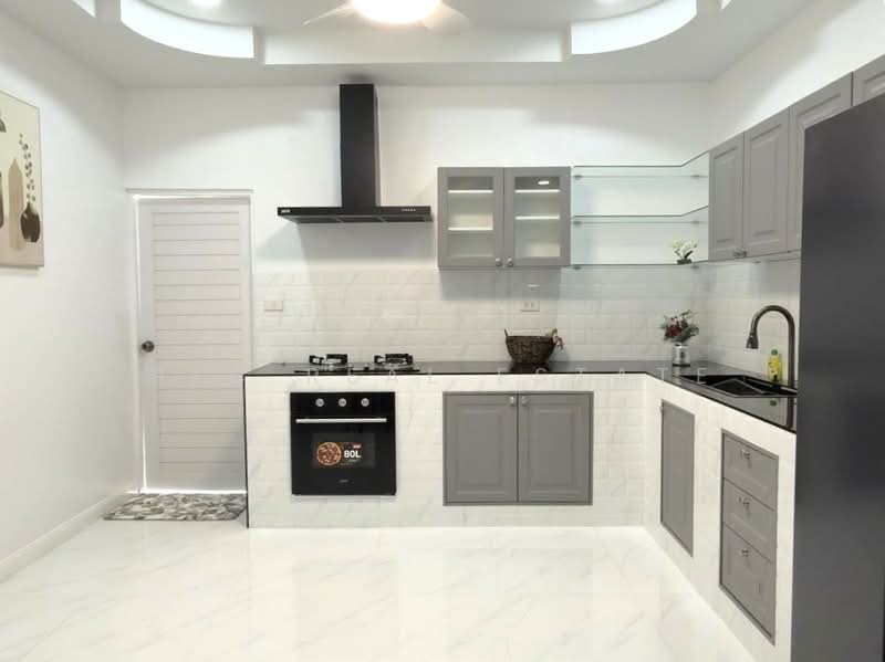 House for Sale Noen Thappraya East Pattaya, Chon Buri (Pattaya), Bang Lamung, Bang Lamung (Pattaya), Chon Buri (Pattaya), 4 Bedrooms, 231 sqm, Single Detached House For Sale, by PLC real estate, 500296812 - DDproperty.com
