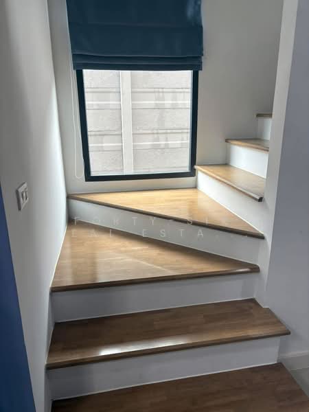 หมู่บ้านกลางเมือง พหล-วิภาวดี, Bangkok, Khlong Tanon, Sai Mai, Bangkok, 3 Bedrooms, 218 sqm, Townhouse For Rent, by Forty-Six Real Estate Group, 500296818 - DDproperty.com