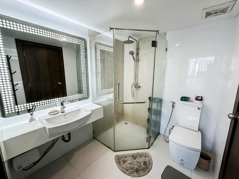 For Sale - Serenity Wongamat Condo, Chon Buri (Pattaya)