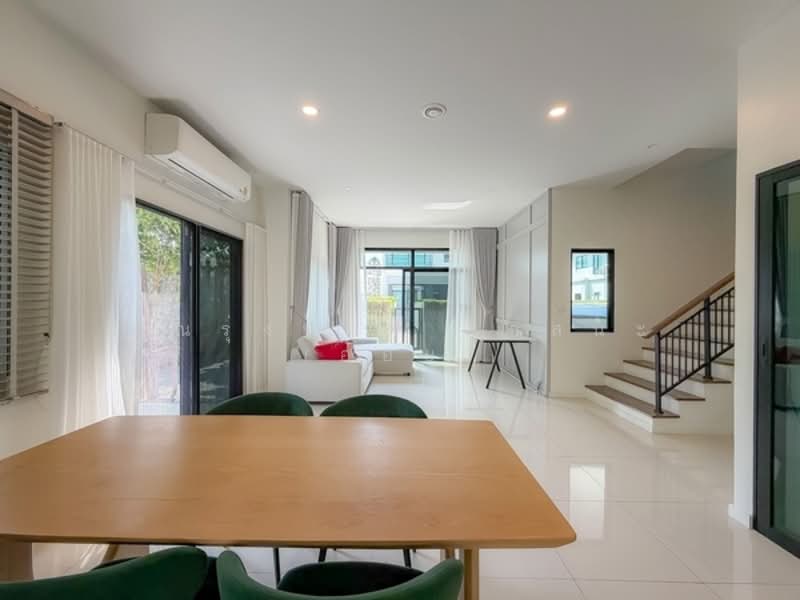 Grand Britania Wongwaen-Ramintra, Bangkok, Kanchanaphisek Ring Road, Sam Wa Tawan Tok, Khlong Sam Wa, Bangkok, 4 Bedrooms, 185 sqm, Single Detached House For Rent, by คุณรุ่งนภา ศาสนะ (ออย), 500296832 - DDproperty.com