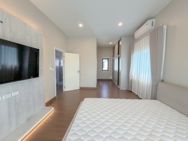 Grand Britania Wongwaen-Ramintra, Bangkok, Kanchanaphisek Ring Road, Sam Wa Tawan Tok, Khlong Sam Wa, Bangkok, 4 Bedrooms, 185 sqm, Single Detached House For Rent, by คุณรุ่งนภา ศาสนะ (ออย), 500296832 - DDproperty.com