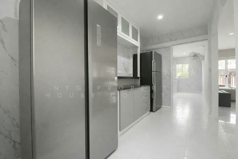 Passorn Prestiege Luxe Pattanakarn, Bangkok, Phatthanakan Road, Suan Luang, Bangkok, 5 Bedrooms, 260 sqm, Single Detached House For Rent, by NTG Property House Co.,Ltd., 500296861 - DDproperty.com