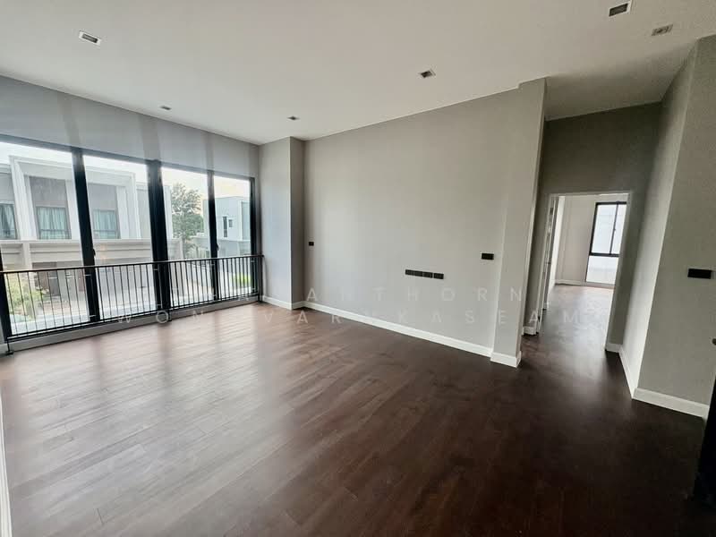 Bangkok Boulevard Signature Westgate : บางกอก บูเลอวาร์ด ซิกเนเจอร์ เวสต์เกต, นนทบุรี, ถ.กาญจนาภิเษก, บางบัวทอง, บางบัวทอง, นนทบุรี, 391 ตร.ม., บ้านเดี่ยว ขาย, โดย Thananthorn Wongvarnkaseam, 500296891 - DDproperty.com
