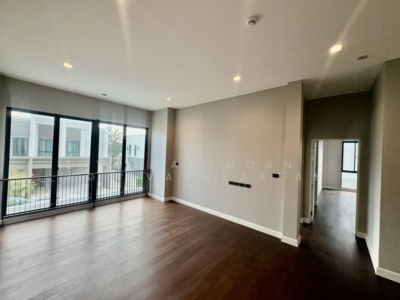 Bangkok Boulevard Signature Westgate, Nonthaburi, Kanchanaphisek Road, Bang Bua Thong, Bang Bua Thong, Nonthaburi, 4 Bedrooms, 391 sqm, Single Detached House For Sale, by Thananthorn Wongvarnkaseam, 500296891 - DDproperty.com