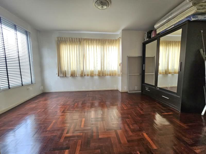 Supalai Ville Rattanathibet, Nonthaburi, Tiwanon Road, Bang Kra So, Muang Nonthaburi, Nonthaburi, 4 Bedrooms, 181 sqm, Townhouse For Sale, by แสงเพชร วีระนนท์, 500296901 - DDproperty.com