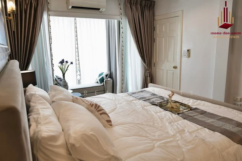 Crystal Ville, Bangkok, Pradit Manutham, Lat Phrao, Bangkok, 4 Bedrooms, 230 sqm, Semi-Detached House (Twin House) For Rent, by JSA REAL ESTATE, 500296908 - DDproperty.com