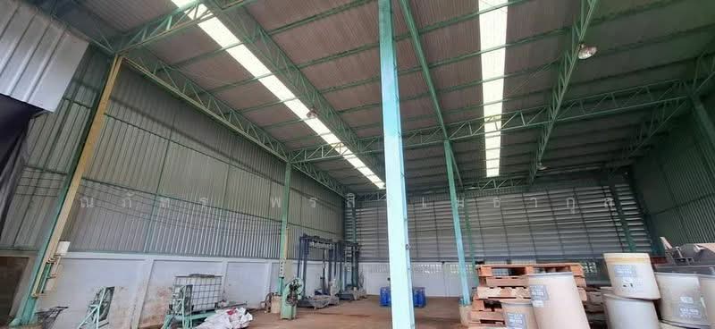 ด่วน! ขายที่ดินพร้อมโกดัง และที่พักอาศัย ผังสีเหลือง โซนอุตสาหกรรมสมุทรปราการ เทพารักษ์ แพรกษา, สมุทรปราการ, เทพารักษ์, เมืองสมุทรปราการ, สมุทรปราการ, 1,480 ตร.ม., โกดัง-โรงงาน ขาย, โดย ณภัทร พรสิริเมธากุล, 500296932 - DDproperty.com
