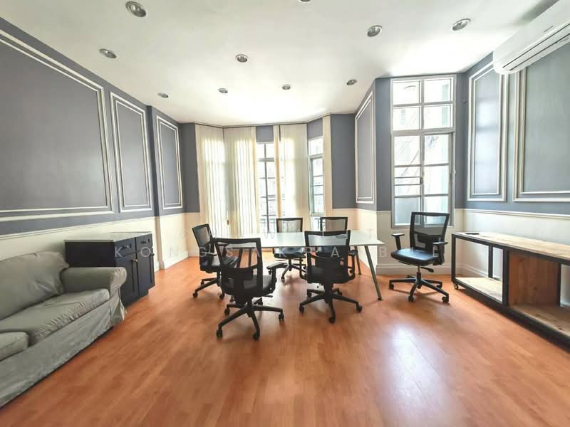 Baan Klang Mueang The Paris Ratchavipha, Bangkok, Ratchadapisek Road, Lat Yao, Chatuchak, Bangkok, 4 Bedrooms, 249 sqm, Townhouse For Sale, by CHAWALIT KONGSAKPAIBUL, 500296951 - DDproperty.com