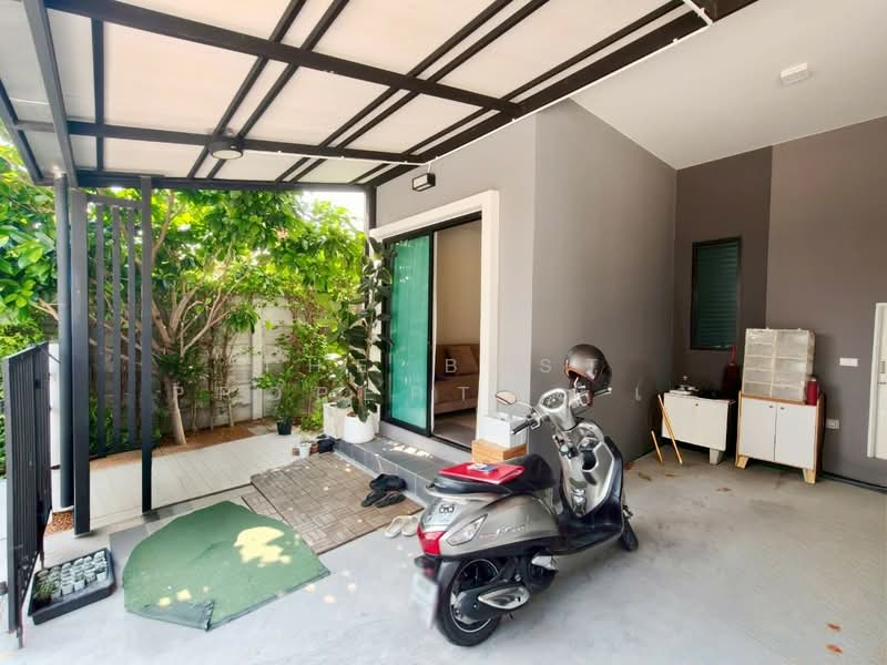 For Sale - The Thamm Iconic Onnut-Motorway, Bangkok