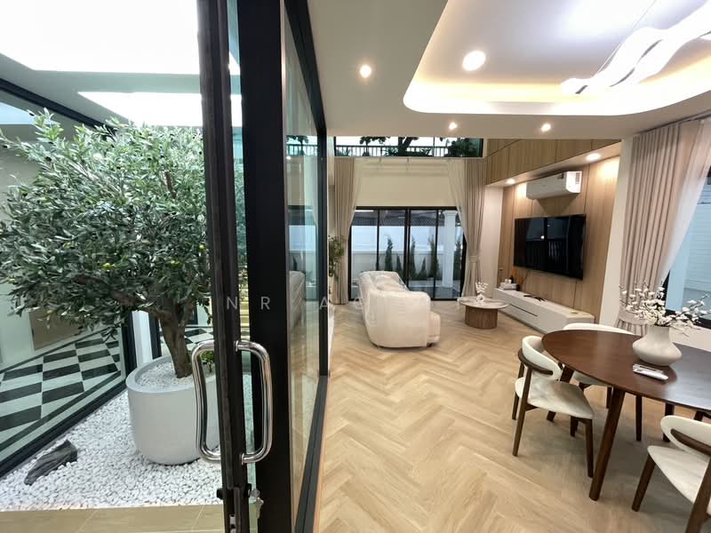 ขายบ้านเดี่ยวหลังมุม โซนนวมินทร์, Bangkok, Nuan Chan, Bueng Kum, Bangkok, 3 Bedrooms, 320 sqm, Single Detached House For Sale, by NR AGENT, 500296987 - DDproperty.com