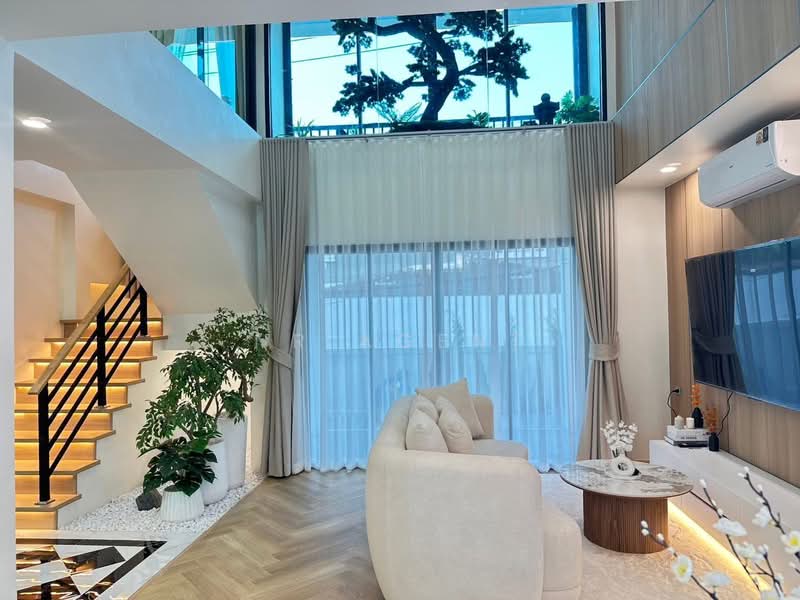ขายบ้านเดี่ยวหลังมุม โซนนวมินทร์, กรุงเทพ, นวลจันทร์, บึงกุ่ม, กรุงเทพ, 320 ตร.ม., บ้านเดี่ยว ขาย, โดย NR AGENT, 500296987 - DDproperty.com