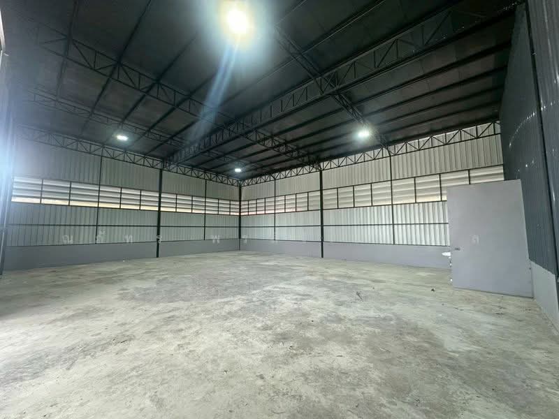 โกดังให้เช่า 2ห้องติด ห้องละ215ตรม กรุงเทพ เขตสะพานสูง ใกล้ด่านเก็บเงินทับช้าง (TW8-16526), กรุงเทพ, ทับช้าง, สะพานสูง, กรุงเทพ, 215 ตร.ม., โกดัง-โรงงาน ให้เช่า, โดย ณภัทร พรสิริเมธากุล, 500297002 - DDproperty.com
