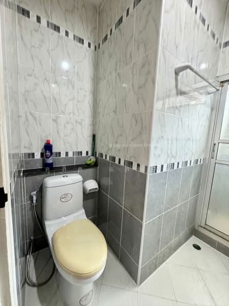 ให้เช่าบ้านเดี่ยว ม.ธารดารา ไร่กล้วย ศรีราชา, Chon Buri (Pattaya), Surasak, Si Racha, Chon Buri (Pattaya), 3 Bedrooms, 180 sqm, Single Detached House For Rent, by Dusit Saengfa, 500297054 - DDproperty.com