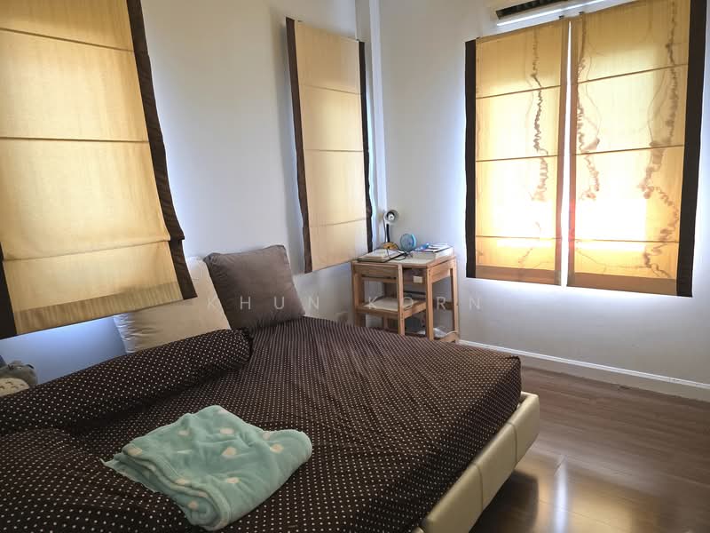 Saransiri Prachauthit-Suksawat, Bangkok, 553 331 Soi Mu Ban Saran Siri Pracha Uthit-suk Sawat, Thung Khru, Thung Khru, Bangkok, 4 Bedrooms, 190 sqm, Single Detached House For Sale, by Khun Korn, 500297056 - DDproperty.com