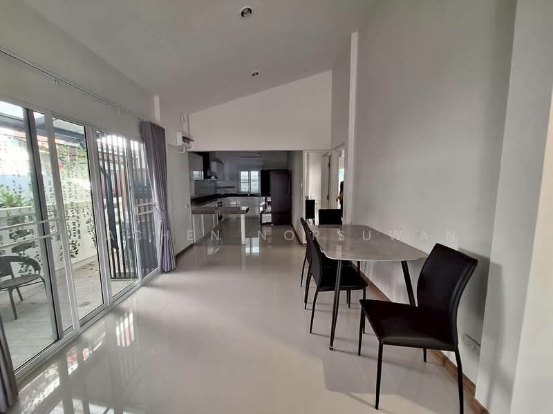 Sammakon Ramkhamhaeng, Bangkok, Ramkhamhaeng Road, Saphan Sung, Saphan Sung, Bangkok, 3 Bedrooms, 150 sqm, Single Detached House For Rent, by Rachen Nopsuwan, 500297062 - DDproperty.com