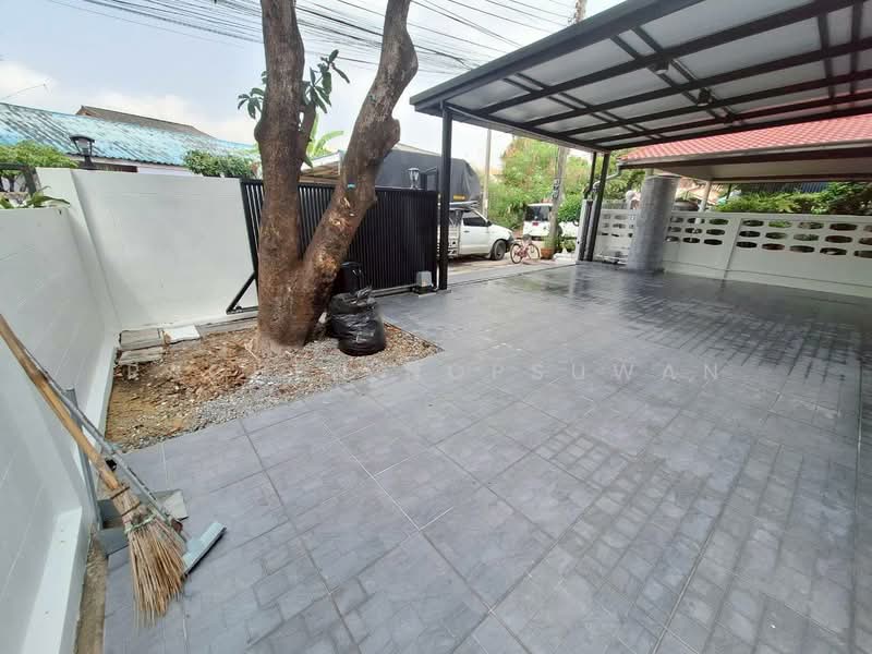 Sammakon Ramkhamhaeng, Bangkok, Ramkhamhaeng Road, Saphan Sung, Saphan Sung, Bangkok, 3 Bedrooms, 150 sqm, Single Detached House For Rent, by Rachen Nopsuwan, 500297062 - DDproperty.com