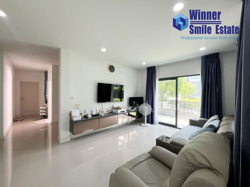 Centro Bangna-Kingkaew, Samut Prakan, Rachathewa, Bang Plee, Samut Prakan, 4 Bedrooms, 225 sqm, Single Detached House For Sale, by ภัทรพรรณ บุหงาเกษมสุข, 500297089 - DDproperty.com
