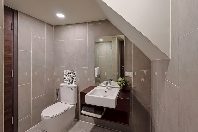 C Ekkamai, Bangkok, 888 Soi Sukhumvit 63, Sukhumvit Road, Khlong Tan Nua, Watthana, Bangkok, 2 Bedrooms, 66 sqm, Condo For Sale, by AREA66 Real Estate Co.,Ltd, 500297183 - DDproperty.com