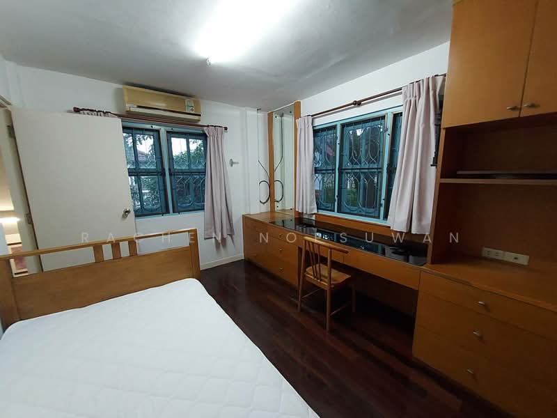 Sammakon Ramkhamhaeng, Bangkok, Ramkhamhaeng Road, Saphan Sung, Saphan Sung, Bangkok, 3 Bedrooms, 150 sqm, Single Detached House For Rent, by Rachen Nopsuwan, 500297205 - DDproperty.com