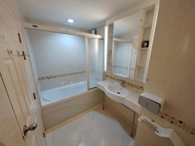 Life @ BTS Tha-Phra, Bangkok, 18 Ratchadaphisek Road, Talat Plu, Thon Buri, Bangkok, Studio, 30 sqm, Condo For Rent, by nam jang, 500297206 - DDproperty.com