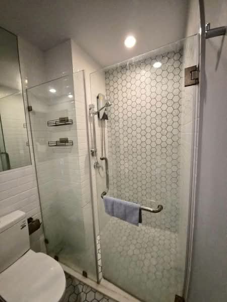 Altitude Unicorn Sathorn-Tha Phra, Bangkok, Ratchaphruek Road, Talat Plu, Thon Buri, Bangkok, 1 Bedroom, 25 sqm, Condo For Sale, by Tippawan Charoengam, 500297212 - DDproperty.com