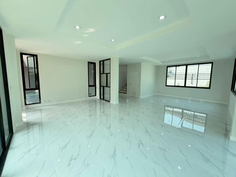 ณุศาศิริ พระราม 2 (Nusasiri City Rama 2), สมุทรสาคร, Rama 2 km 15, บางน้ำจืด, เมืองสมุทรสาคร, สมุทรสาคร, 300 ตร.ม., บ้านเดี่ยว ขาย, โดย ปุณณภา นารานนทชัย, 500297250 - DDproperty.com