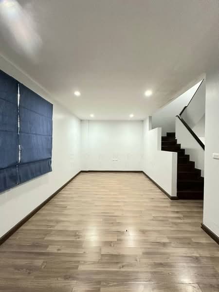 Number One Townhome, Bangkok, Prawet, Bangkok, 4 Bedrooms, 252 sqm, Townhouse For Rent, by Connex Property, 500297269 - DDproperty.com