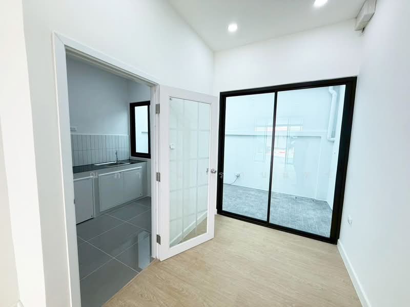 Sixnature Watcharapol, Bangkok, Watcharapol Road, Tha Rang, Bang Khen, Bangkok, 3 Bedrooms, 145 sqm, Townhouse For Sale, by ปุณณภา นารานนทชัย, 500297277 - DDproperty.com
