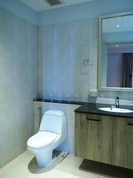 Hampton Thonglor 10, Bangkok, 324 Soi Thonglor 10, Sukhumvit Road, Khlong Tan Nua, Watthana, Bangkok, 4 Bedrooms, 232 sqm, Condo For Rent, by Juthabhorn Uppachit (Amy), 500297289 - DDproperty.com