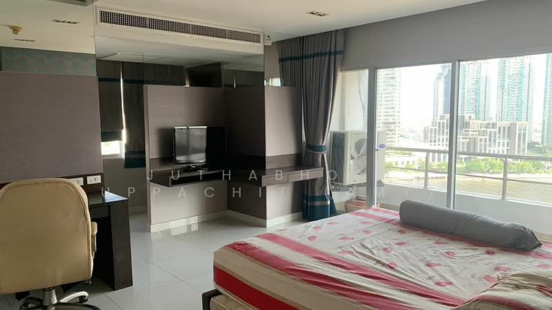 Saichol Mansion, Bangkok, 1349/1-208  Charoennakorn Road, Bang Lam Phu Lang, Khlong San, Bangkok, 4 Bedrooms, 244 sqm, Condo For Rent, by Juthabhorn Uppachit (Amy), 500297296 - DDproperty.com