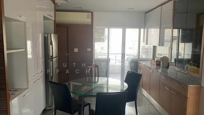 Saichol Mansion, Bangkok, 1349/1-208  Charoennakorn Road, Bang Lam Phu Lang, Khlong San, Bangkok, 4 Bedrooms, 244 sqm, Condo For Rent, by Juthabhorn Uppachit (Amy), 500297296 - DDproperty.com
