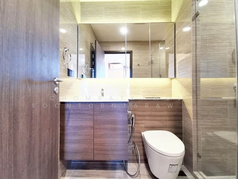 Whizdom Essence, Bangkok, 5 Piyabutr 1 Alley, Bang Chak, Phra Khanong, Bangkok, 1 Bedroom, 34 sqm, Condo For Rent, by Chomratkamol Soontorntarawong (Gor), 500297329 - DDproperty.com
