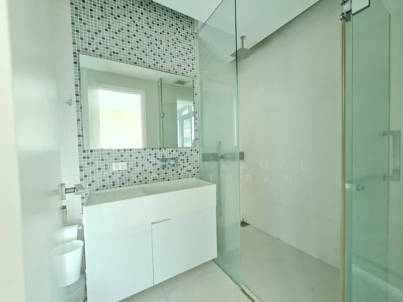 The Room Sukhumvit 21, Bangkok, Asok Montri Rd, Khlongtoei Nua, Watthana, Bangkok, 2 Bedrooms, 97 sqm, Condo For Sale, by Chomratkamol Soontorntarawong (Gor), 500297341 - DDproperty.com