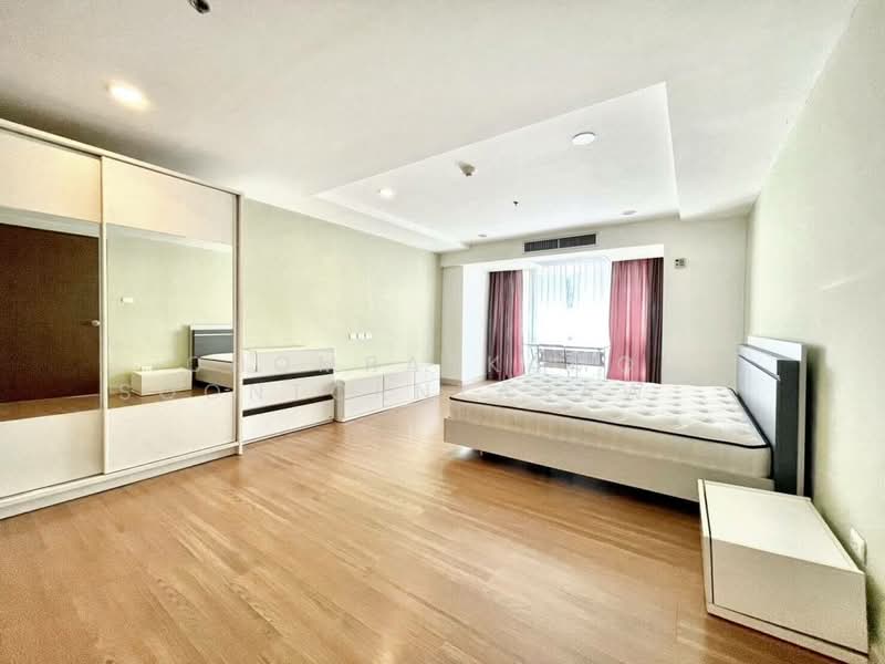 The Trendy, Bangkok, 10 Soi Sukhumvit 13, Khlongtoei Nua, Watthana, Bangkok, 1 Bedroom, 74 sqm, Condo For Sale, by Chomratkamol Soontorntarawong (Gor), 500297349 - DDproperty.com