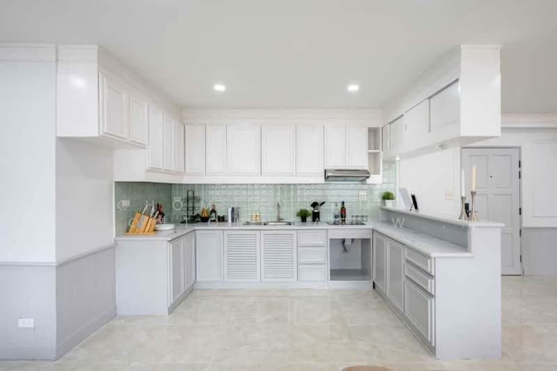 Saranjai Mansion, Bangkok, Soi Sukhumvit 6, Khlong Toei, Khlong Toei, Bangkok, 2 Bedrooms, 117 sqm, Condo For Sale, by Chomratkamol Soontorntarawong (Gor), 500297357 - DDproperty.com