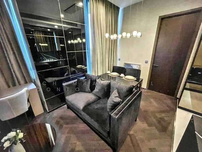 The Esse Sukhumvit 36, Bangkok, Soi Sukhumvit 36, Sukhumvit Road, Phra Kanong, Khlong Toei, Bangkok, 1 Bedroom, 43 sqm, Condo For Sale, by Chomratkamol Soontorntarawong (Gor), 500297366 - DDproperty.com