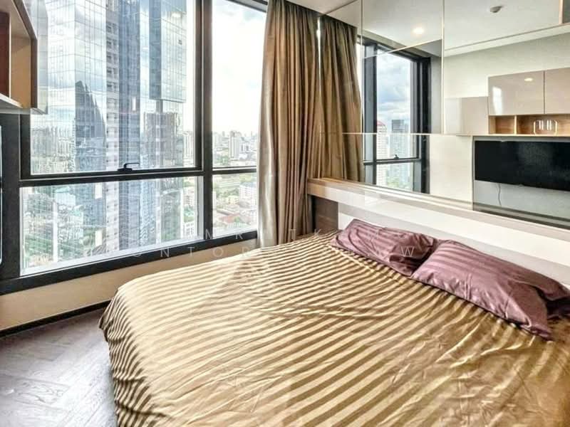 The Esse Sukhumvit 36, Bangkok, Soi Sukhumvit 36, Sukhumvit Road, Phra Kanong, Khlong Toei, Bangkok, 1 Bedroom, 43 sqm, Condo For Sale, by Chomratkamol Soontorntarawong (Gor), 500297366 - DDproperty.com