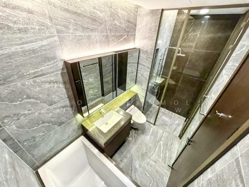 The Esse Sukhumvit 36 : ดิ เอส สุขุมวิท 36, กรุงเทพ, ซอยสุขุมวิท 36 ถนนสุขุมวิท, พระโขนง, คลองเตย, กรุงเทพ, 43 ตร.ม., คอนโด ขาย, โดย Chomratkamol Soontorntarawong (Gor), 500297366 - DDproperty.com